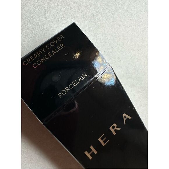 HERA Creamy Cover Concealer 7.5g. Color porcelain - Picture 4 of 6